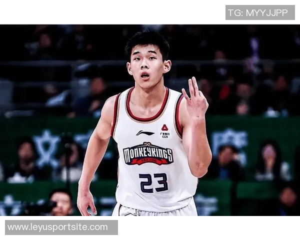 杨瀚森曾凡博林葳新赛季留洋开启国际篮球新征程 杨瀚森曾凡博林葳新赛季留洋开启国际篮球新征程