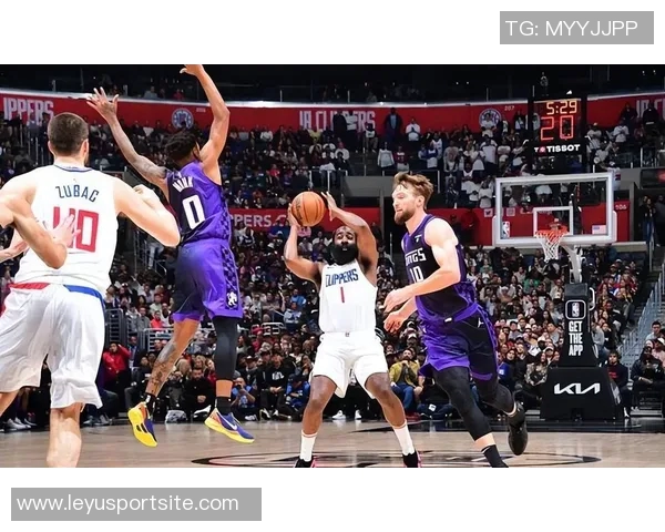 快船季后赛前景堪忧概率骤降至29引发担忧 快船季后赛前景堪忧概率骤降至29引发担忧