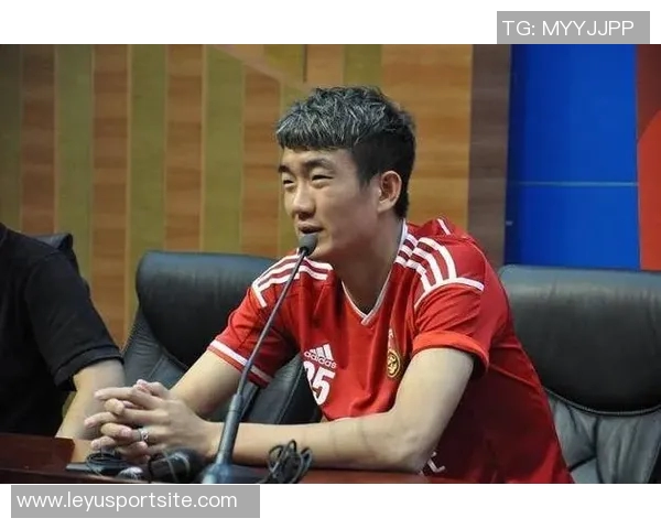 红星新闻报道球迷因被戴琳拖欠救命钱入ICU每日费用高达三万元 红星新闻报道球迷因被戴琳拖欠救命钱入ICU每日费用高达三万元