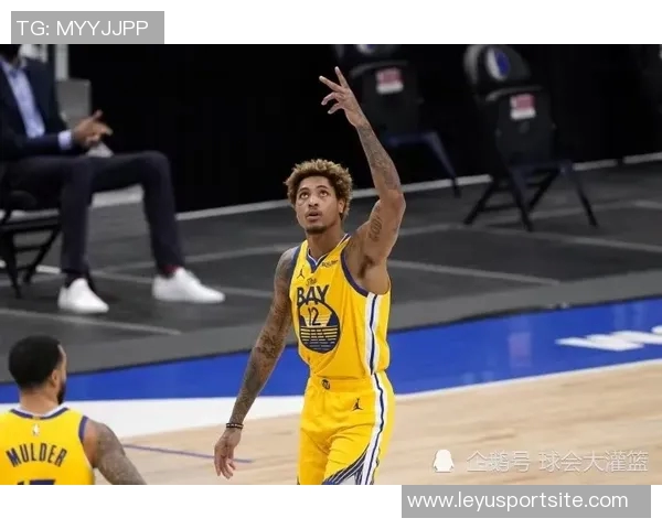 乌度卡强调提升三分球产量鼓励球员果断出手增加底角三分机会