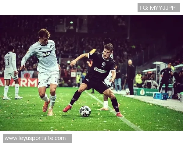 德天空报道拜仁对霍村前锋阿斯拉尼兴趣加深球员预计明夏离队 德天空报道拜仁对霍村前锋阿斯拉尼兴趣加深球员预计明夏离队